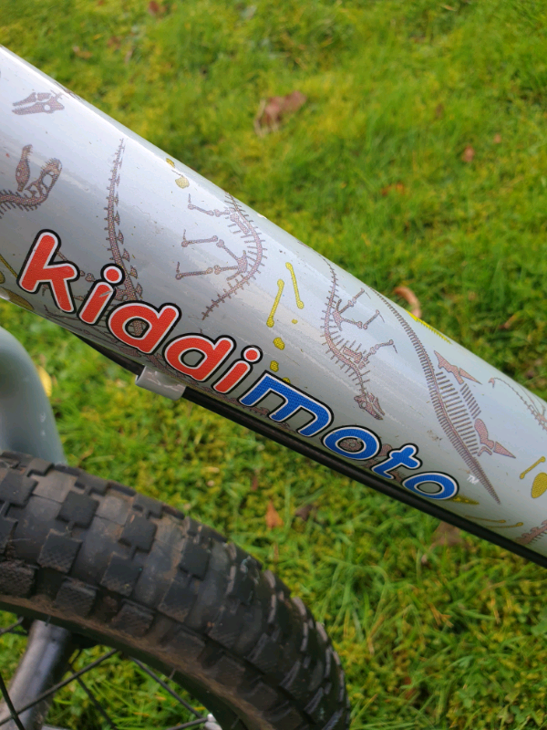 dinosaur balance bike
